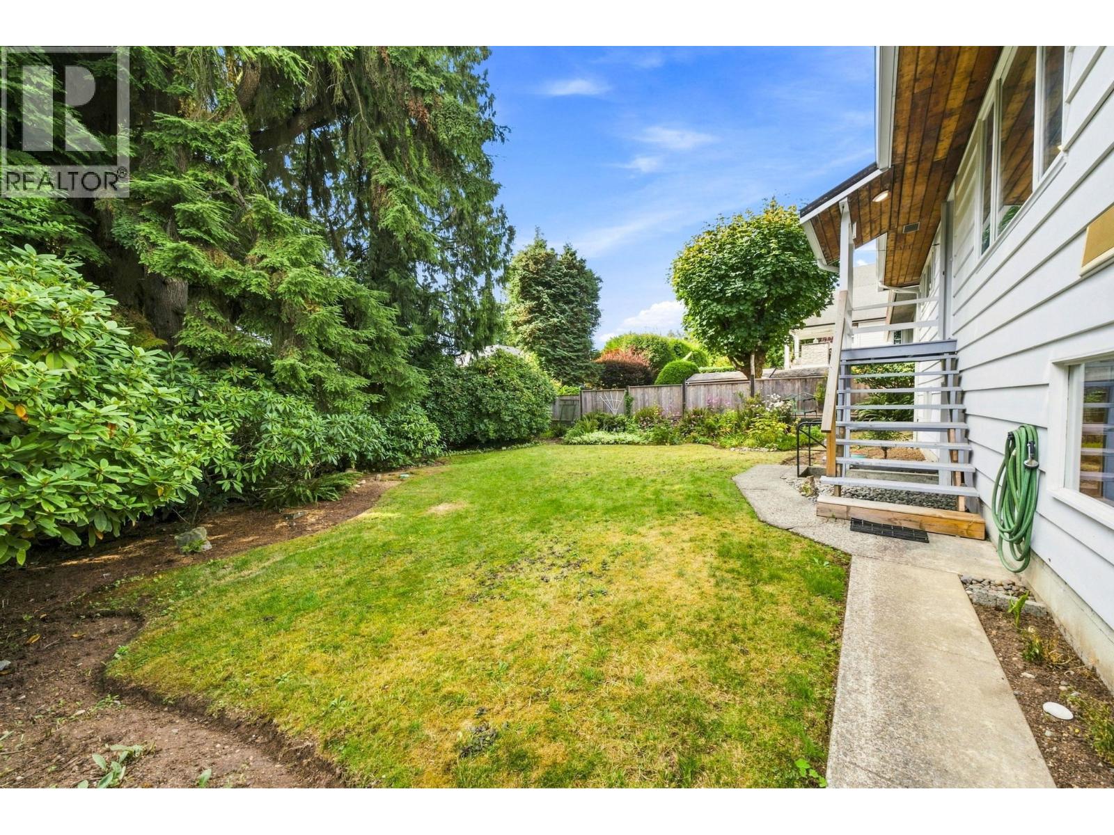 535 AILSA AVENUE, Port Moody