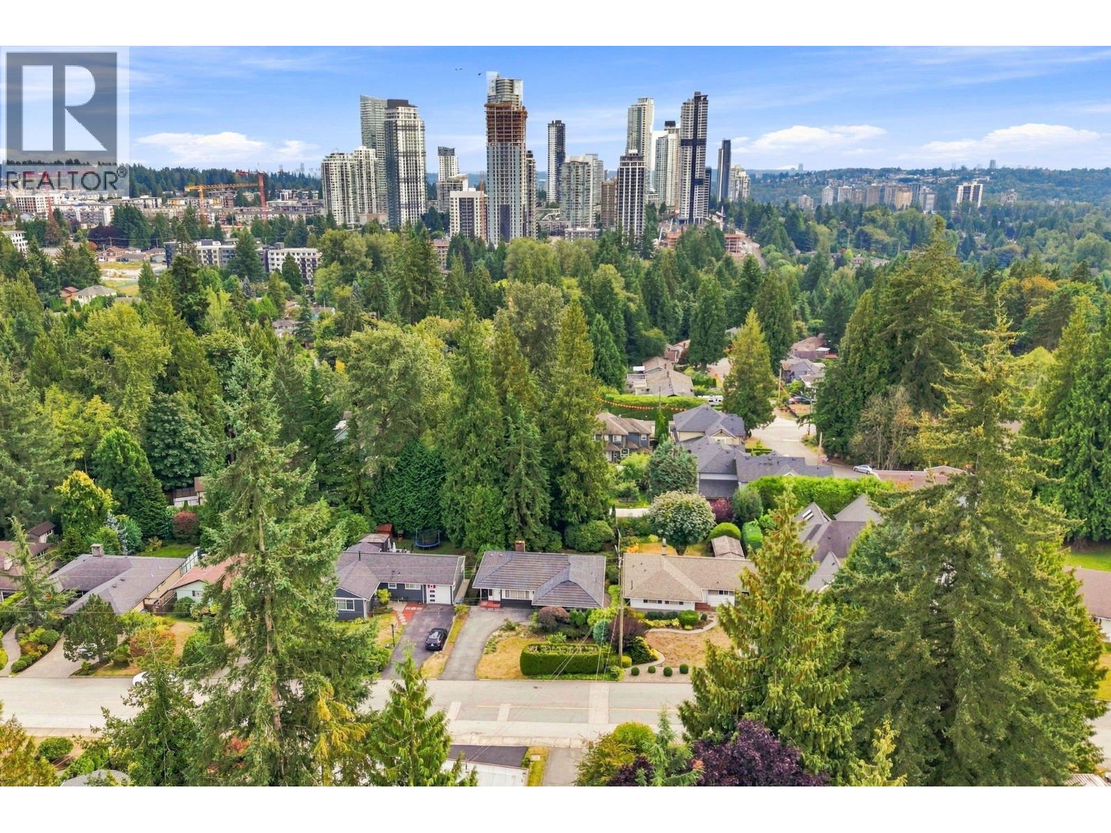 535 AILSA AVENUE, Port Moody