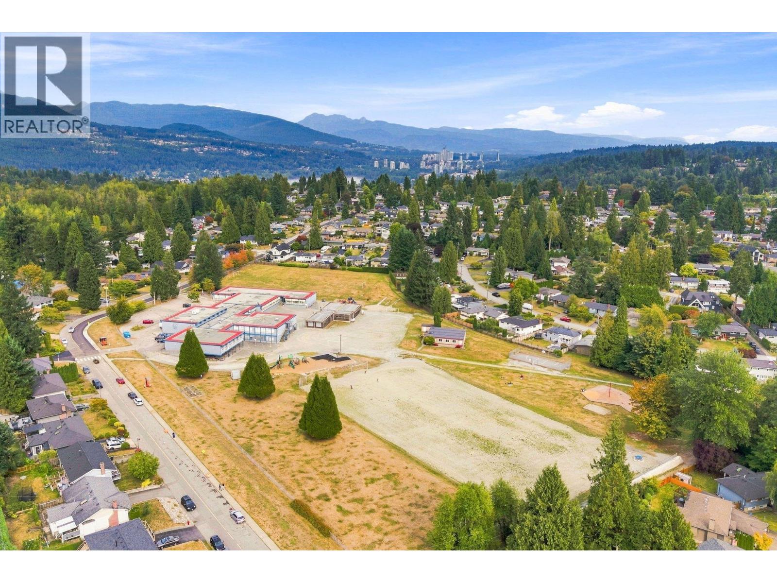 535 AILSA AVENUE, Port Moody
