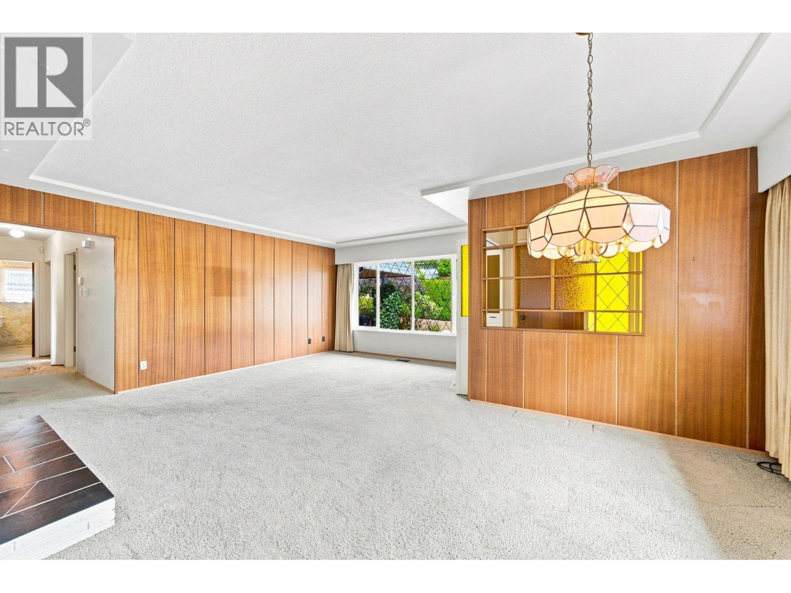 535 AILSA AVENUE, Port Moody