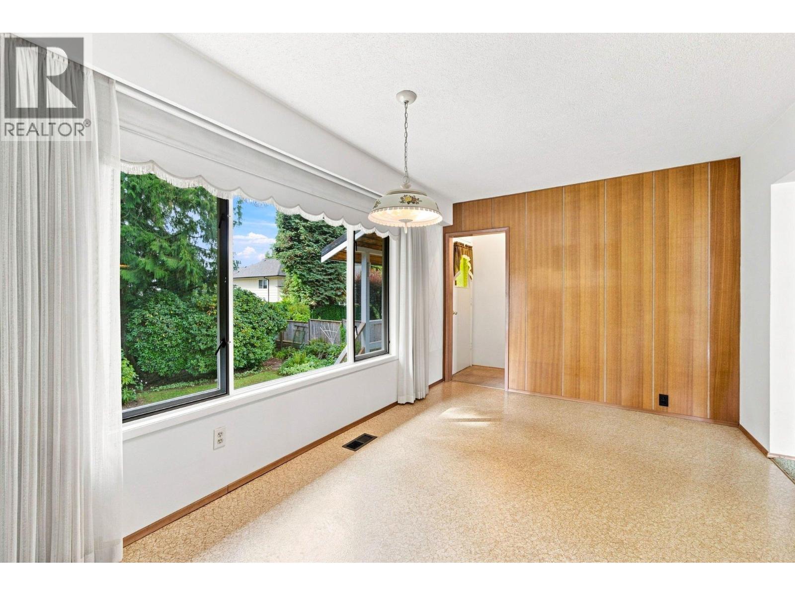 535 AILSA AVENUE, Port Moody