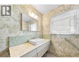 535 Ailsa Avenue, Port Moody, BC V3H1A5 Photo 16