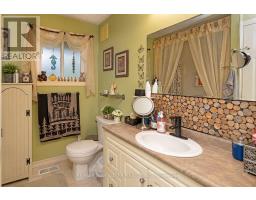 35 Pebble Beach Parkway, South Huron, ON N0M1T0 Photo 13