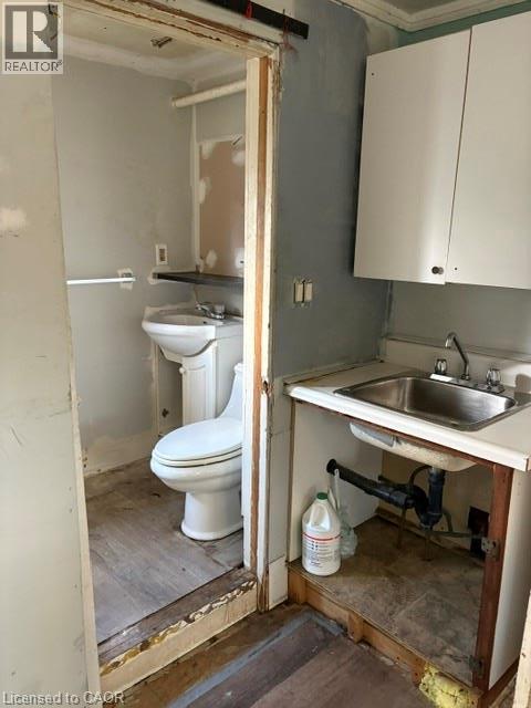 38 SPADINA Avenue - Image 16