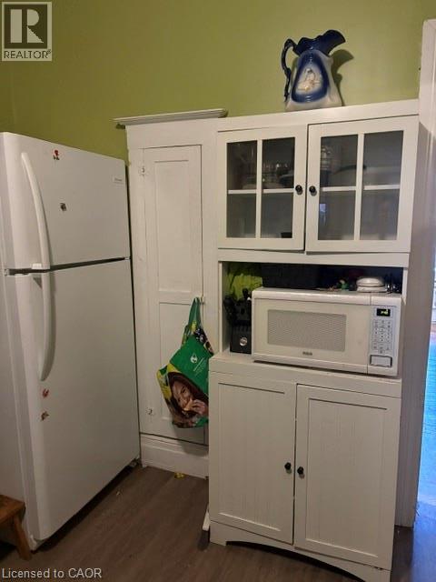 38 SPADINA Avenue - 6