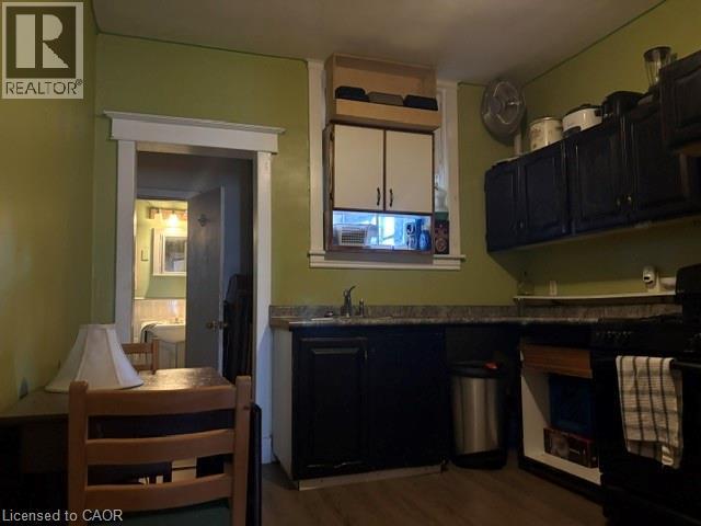 38 SPADINA Avenue - Image 8