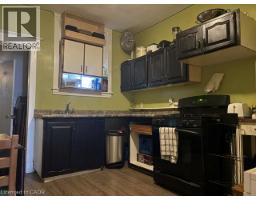 Kitchen - 38 Spadina Avenue, Hamilton, ON L8M2W9 Photo 7