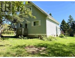 18 Brownell Lane, Amherst Shore, NS B0L1E0 Photo 11