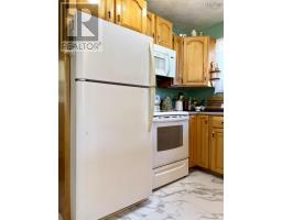 18 Brownell Lane, Amherst Shore, NS B0L1E0 Photo 24