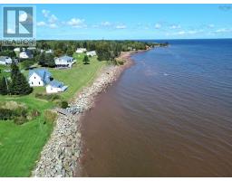 18 Brownell Lane, Amherst Shore, NS B0L1E0 Photo 9