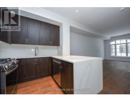 55 - 30 Dunpar Crescent, Mississauga, ON L4M2R5 Photo 6