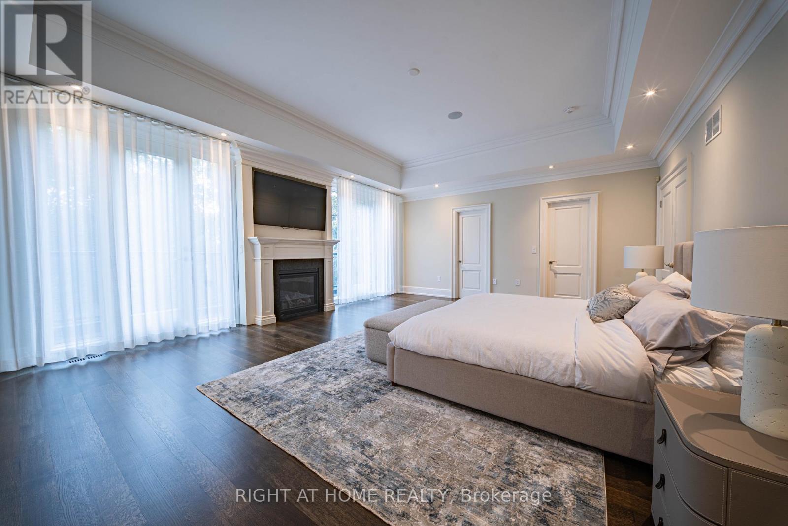 2 FINCHLEY ROAD - 20