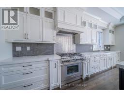 2 Finchley Road, Toronto, ON M9A2X3 Photo 7