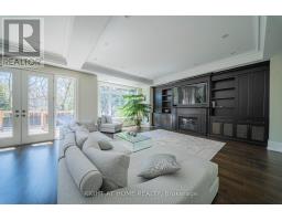 2 Finchley Road, Toronto, ON M9A2X3 Photo 9