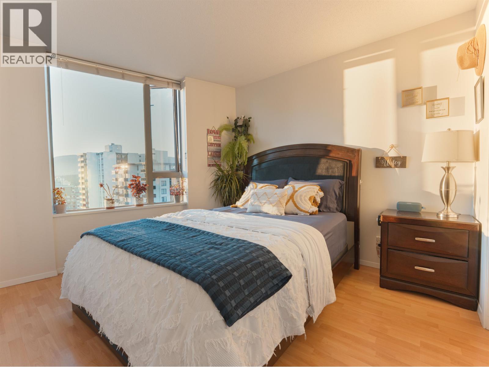 1201 1277 NELSON STREET, Vancouver