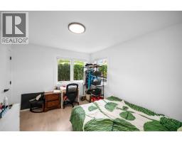 1010 Augusta Avenue, Burnaby, BC V5A2V4 Photo 19