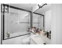 1010 Augusta Avenue, Burnaby, BC V5A2V4 Photo 22