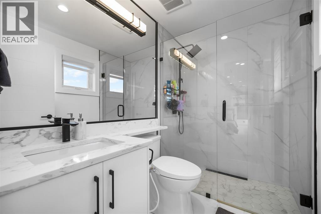 1010 AUGUSTA AVENUE, Burnaby