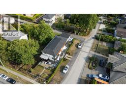 1010 Augusta Avenue, Burnaby, BC V5A2V4 Photo 29