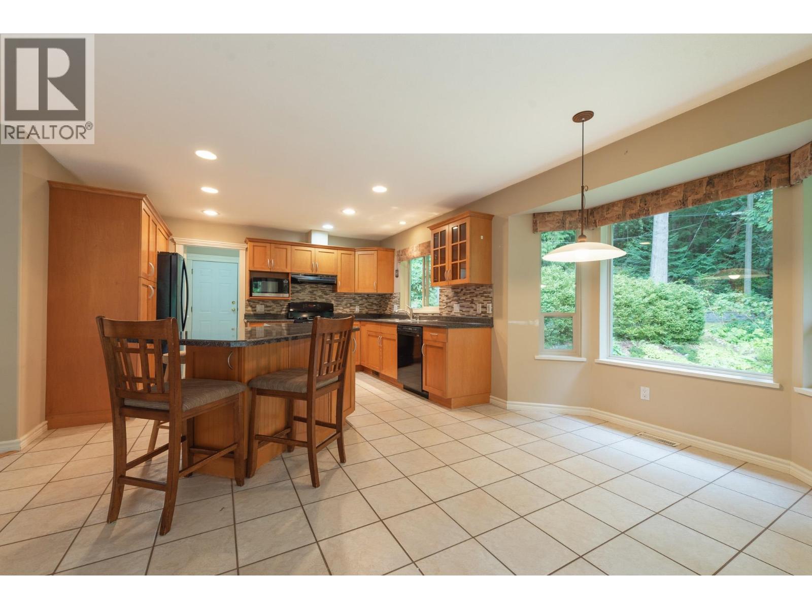 1305 GOWER POINT ROAD, Gibsons