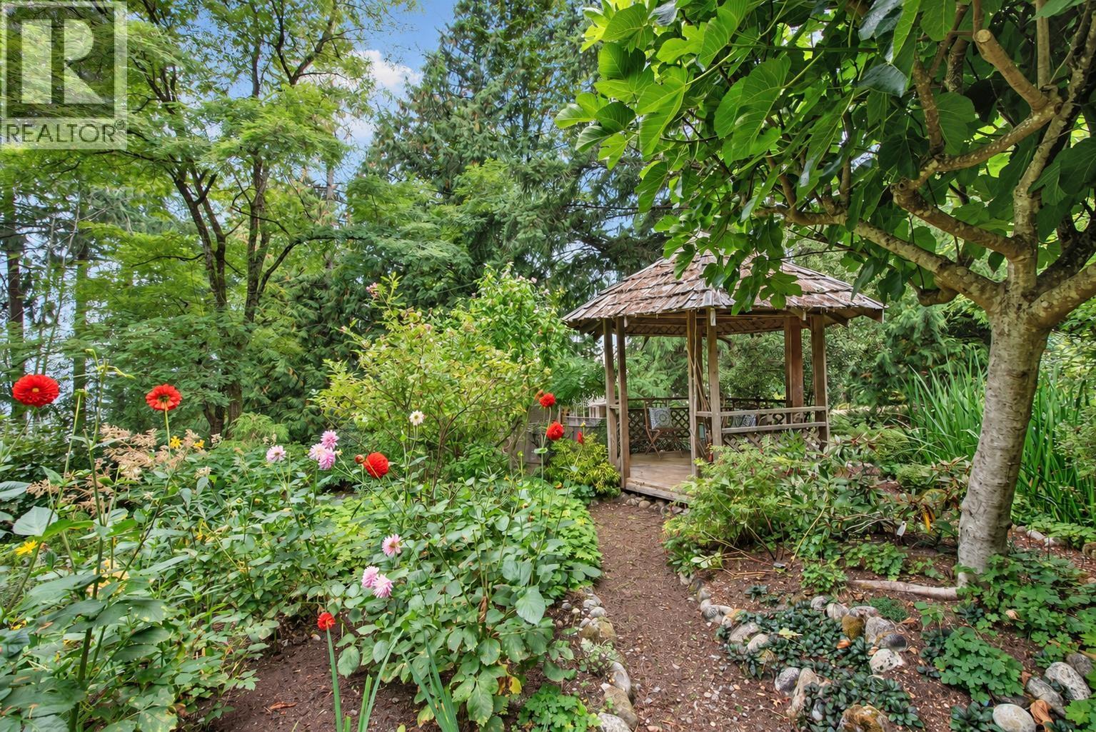 1305 GOWER POINT ROAD, Gibsons