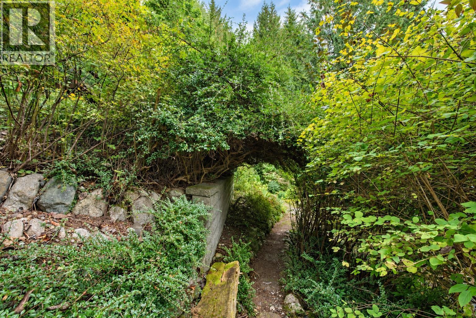 1305 GOWER POINT ROAD, Gibsons