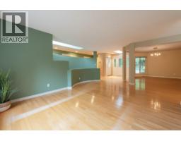1305 Gower Point Road, Gibsons, BC V0N1V3 Photo 12