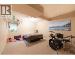 1305 Gower Point Road, Gibsons, BC V0N1V3 Photo 24