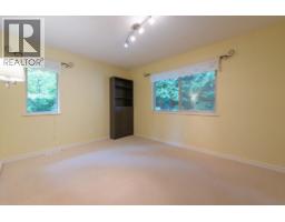 1305 Gower Point Road, Gibsons, BC V0N1V3 Photo 17
