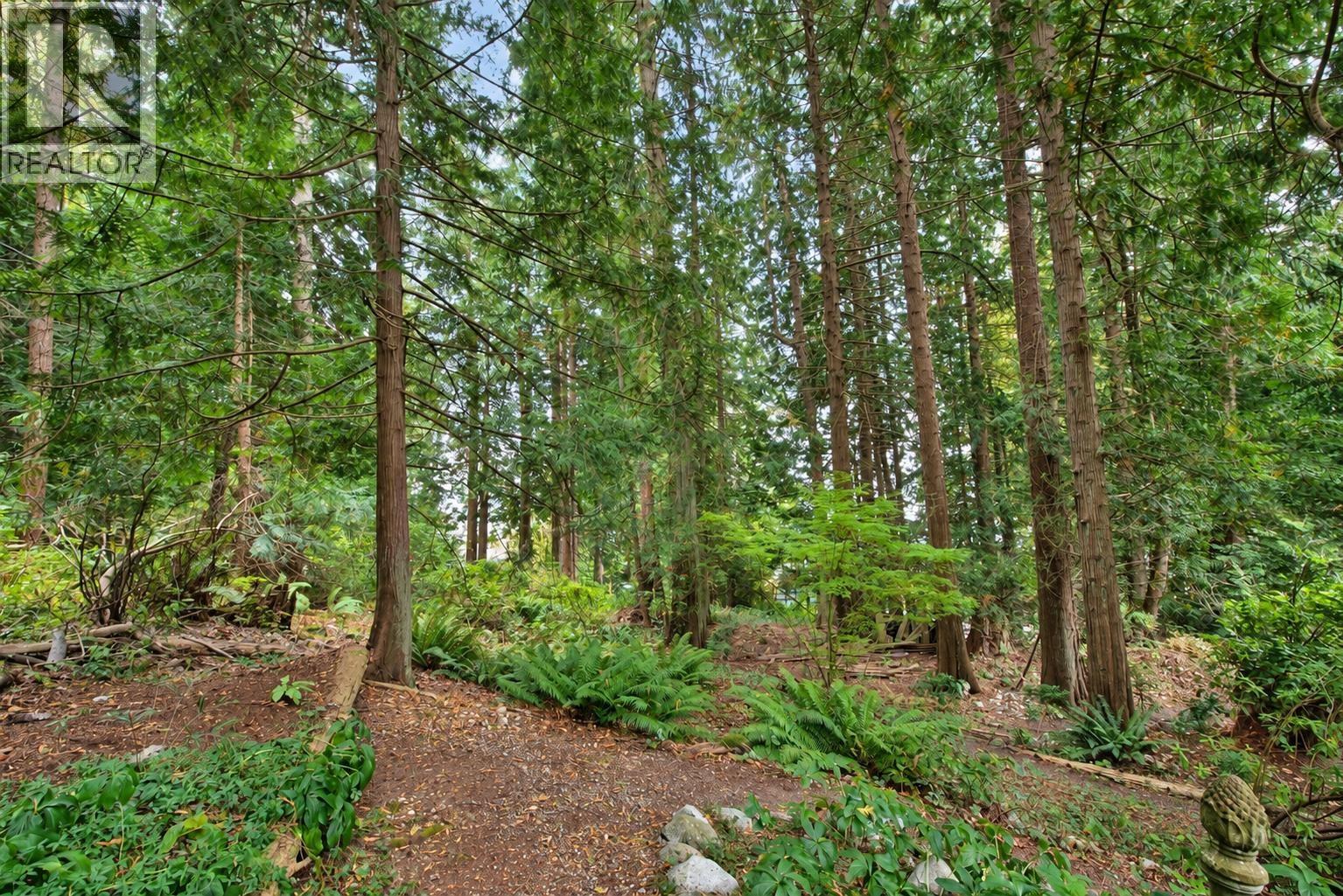1305 GOWER POINT ROAD, Gibsons