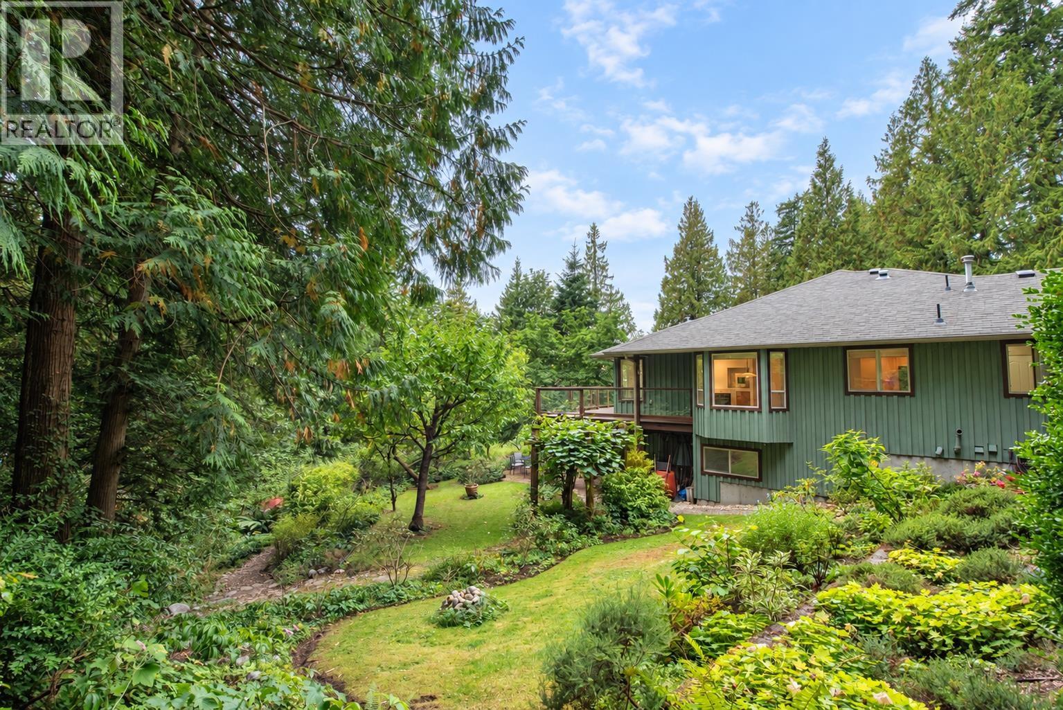 1305 GOWER POINT ROAD, Gibsons