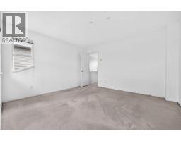 1171 O'flaherty Gate, Port Coquitlam, BC V3C6H2 Photo 8