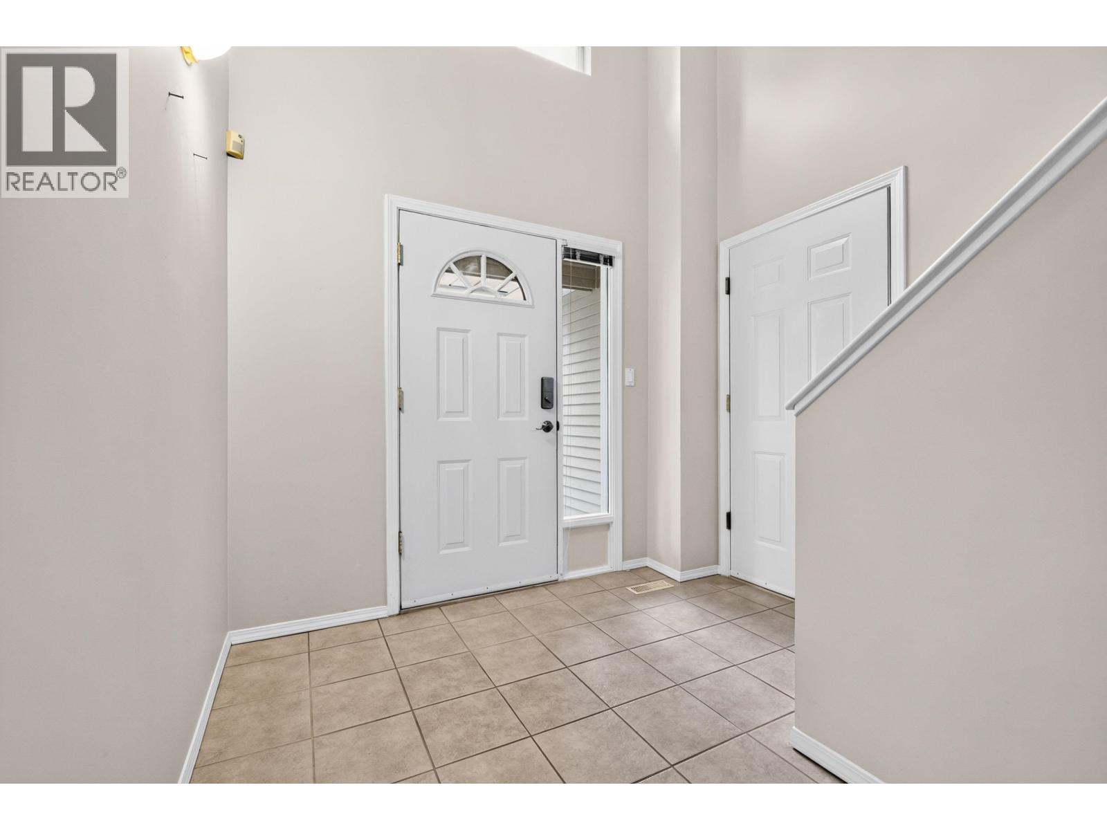 1171 O'FLAHERTY GATE, Port Coquitlam
