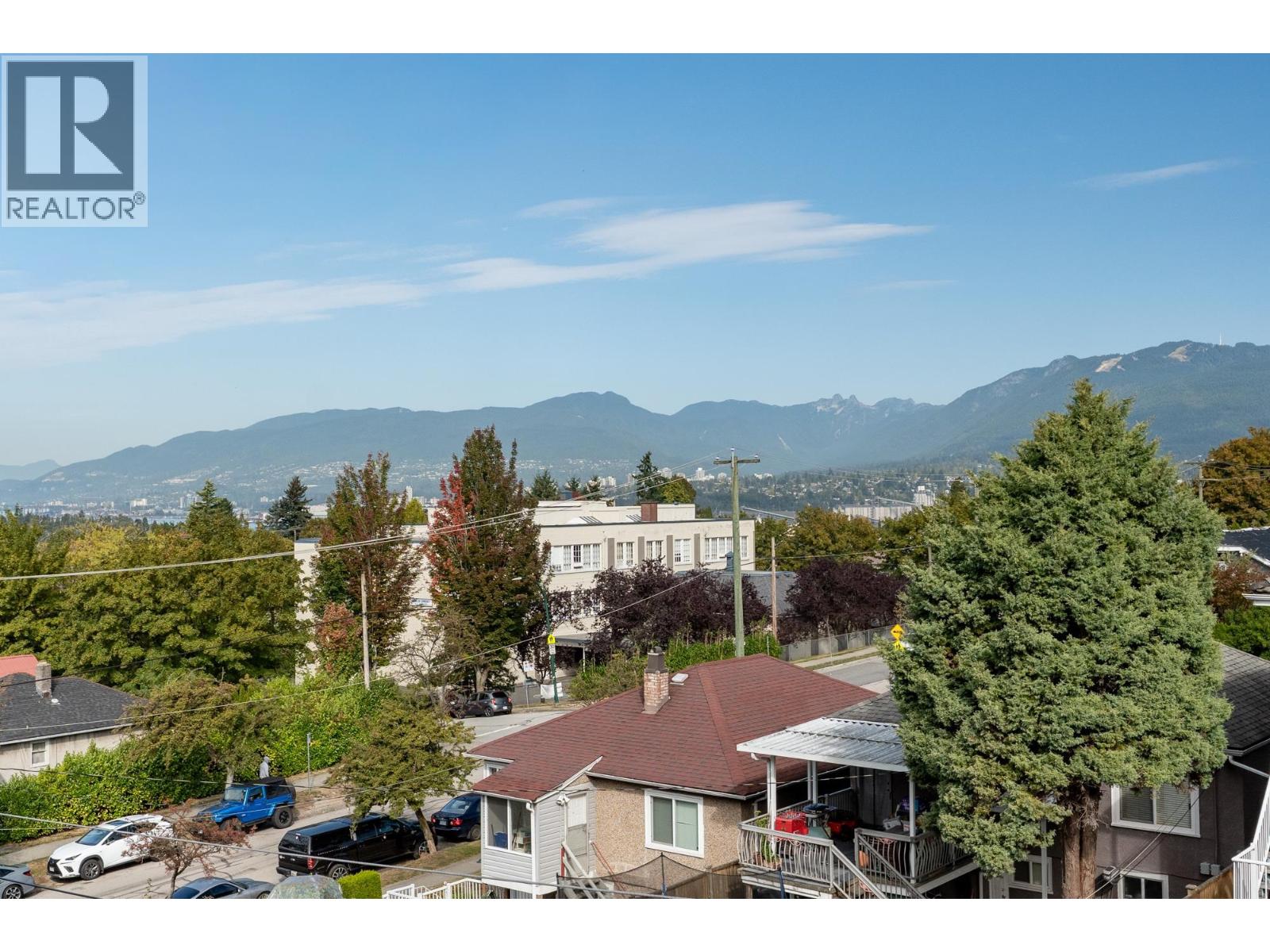 PH9 388 KOOTENAY STREET, Vancouver