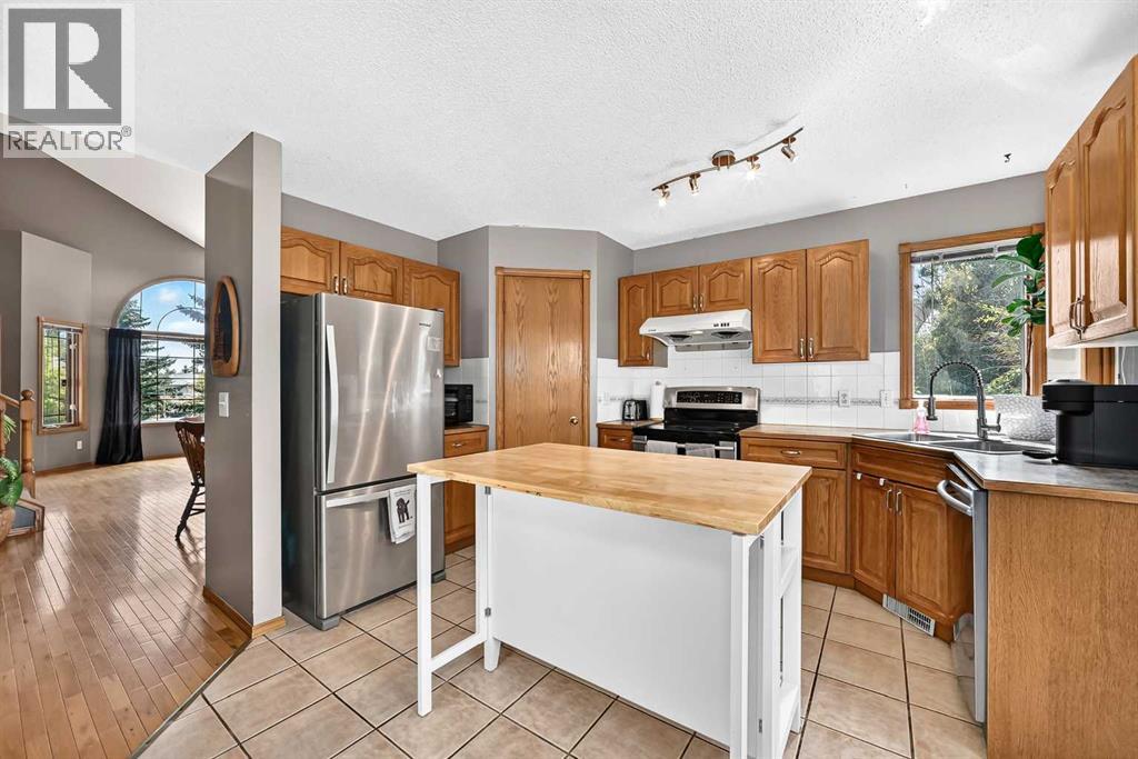 228 Arbour Ridge Way NW - 4