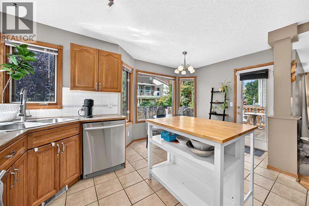 228 Arbour Ridge Way NW - 3