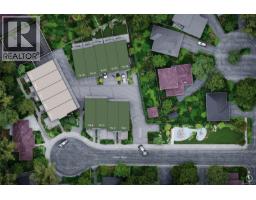 13 1520 Louise Pl, Saanich, BC V8P2T8 Photo 42