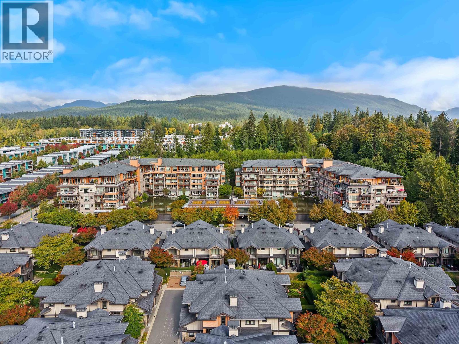215 3606 ALDERCREST DRIVE, North Vancouver
