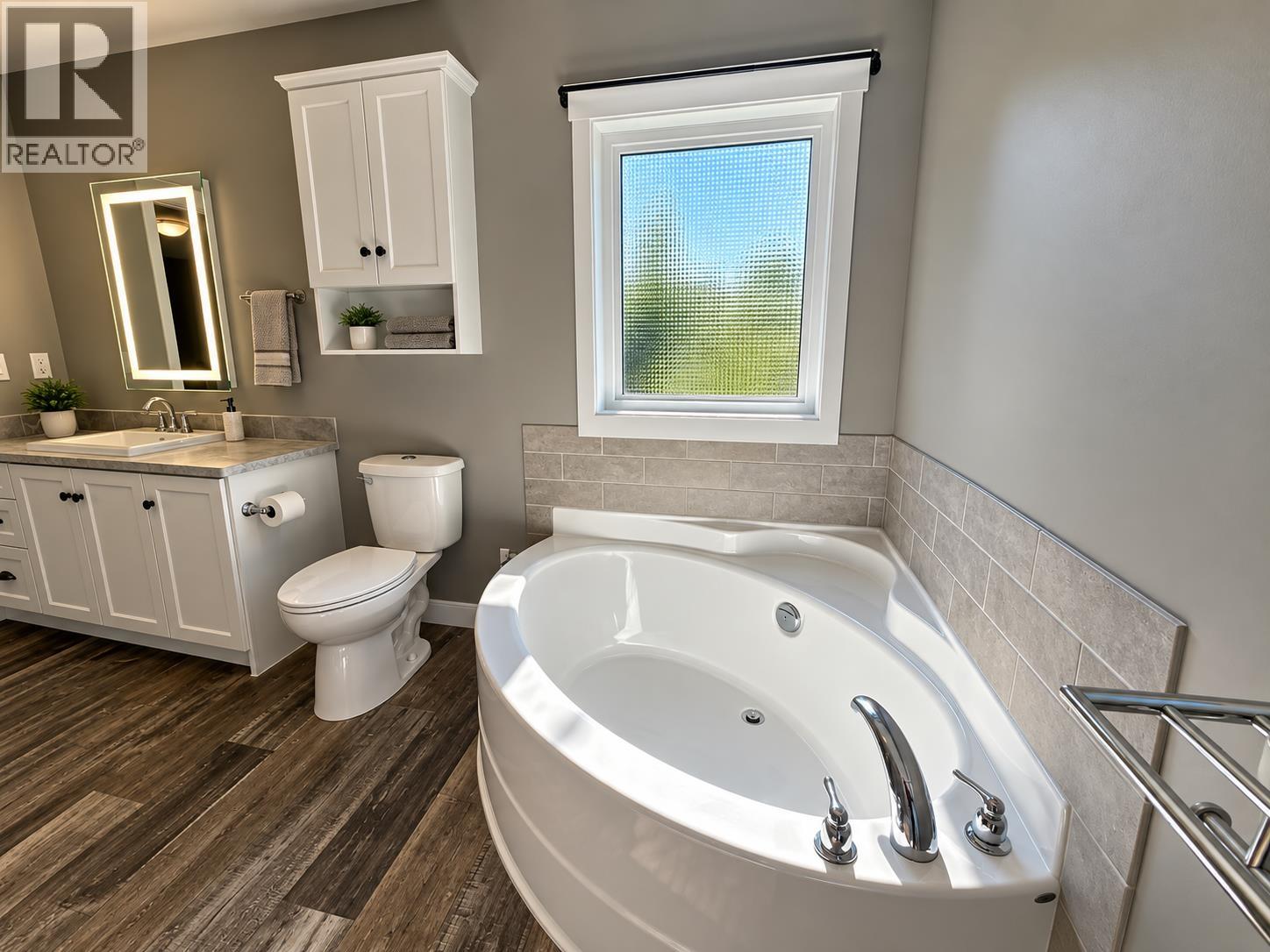 Photo 13 of 33 — 4795 DAMMS ROAD · Prince George, BC