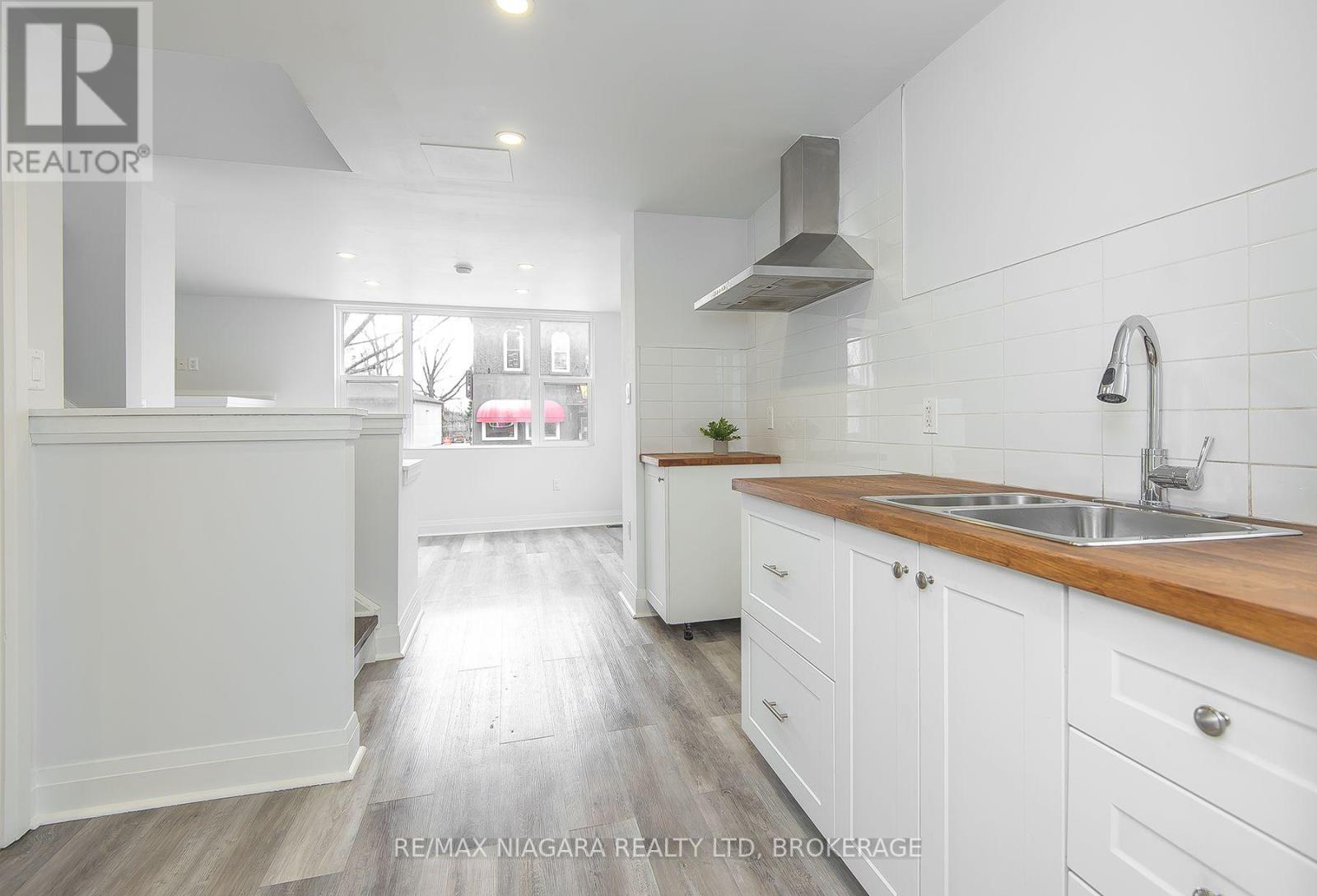 120 MAIN STREET W, Port Colborne (Main Street) — photo 8