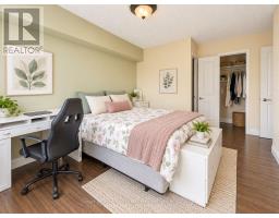 203 - 80 Antibes Drive, Toronto, ON M2R3N5 Photo 10