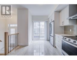 97 Clippers Crescent, Whitchurch Stouffville, ON L4A4X7 Photo 12