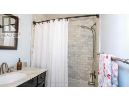 121 Mulcaster Street, Barrie, ON L4M3M8 Photo 12