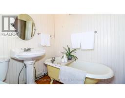 121 Mulcaster Street, Barrie, ON L4M3M8 Photo 23