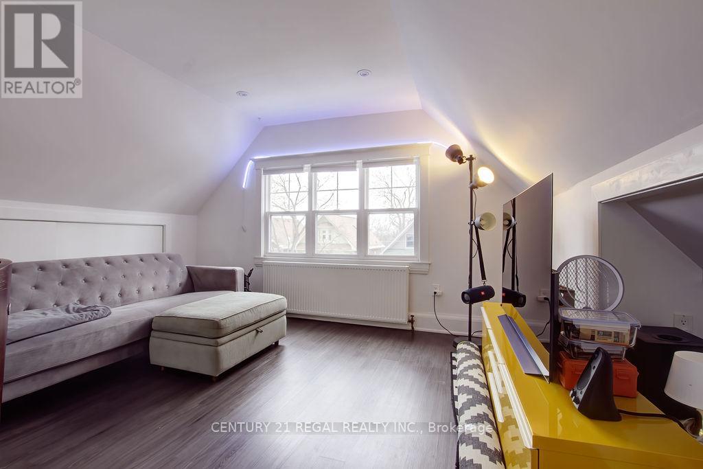 186 GRENADIER ROAD, Toronto (High Park-Swansea) — photo 10