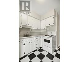 10 - 4 Robinson Street, Hamilton, ON L8P1Y5 Photo 26