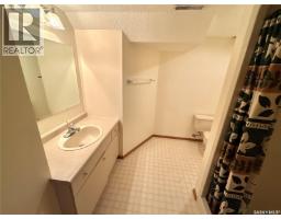 2502 Blue Jay Crescent, North Battleford, SK S9A3Z3 Photo 37
