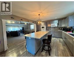 Ensuite - 611 Nimpkish Dr, Gold River, BC V0P1G0 Photo 8