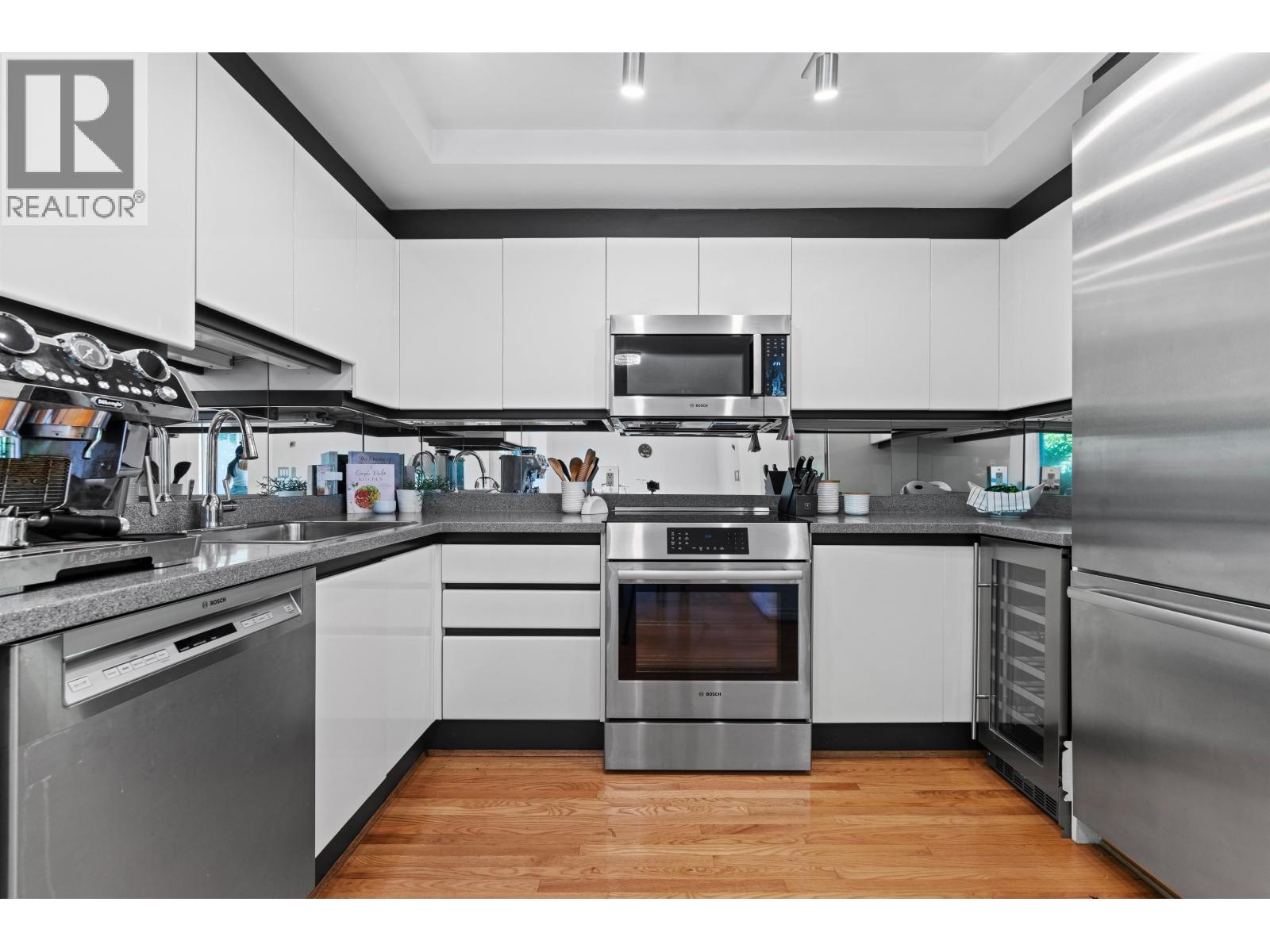 2 Bed, 3 Bath Apartment for Sale in Vancouver – 102 2128 W 43RD AVENUE, Vancouver – MLS# R3148891 - Image 15