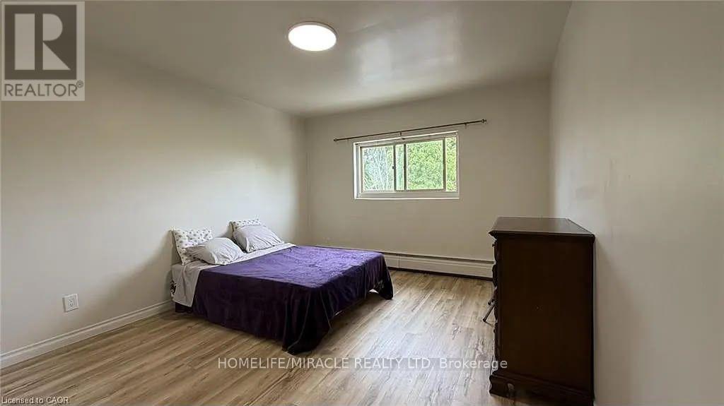 202 - 206 INDIAN ROAD, Kitchener — photo 10